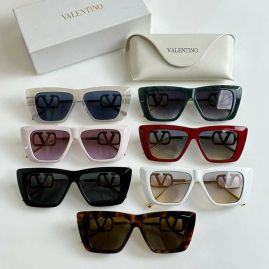 Picture of Valentino Sunglasses _SKUfw54044578fw